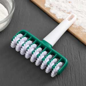 Валик для нарезки теста фактурный KONFINETTA, 14*17*4 см